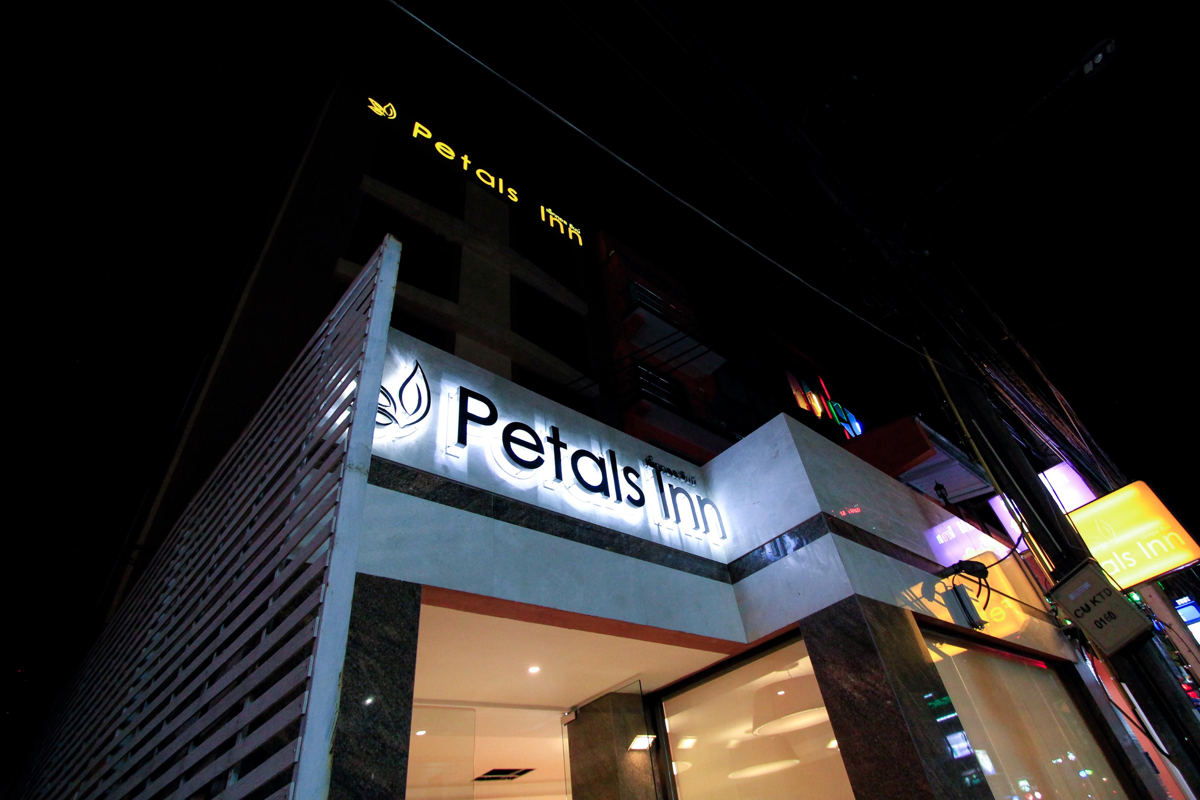 Petals Inn Bangkok Exteriér fotografie